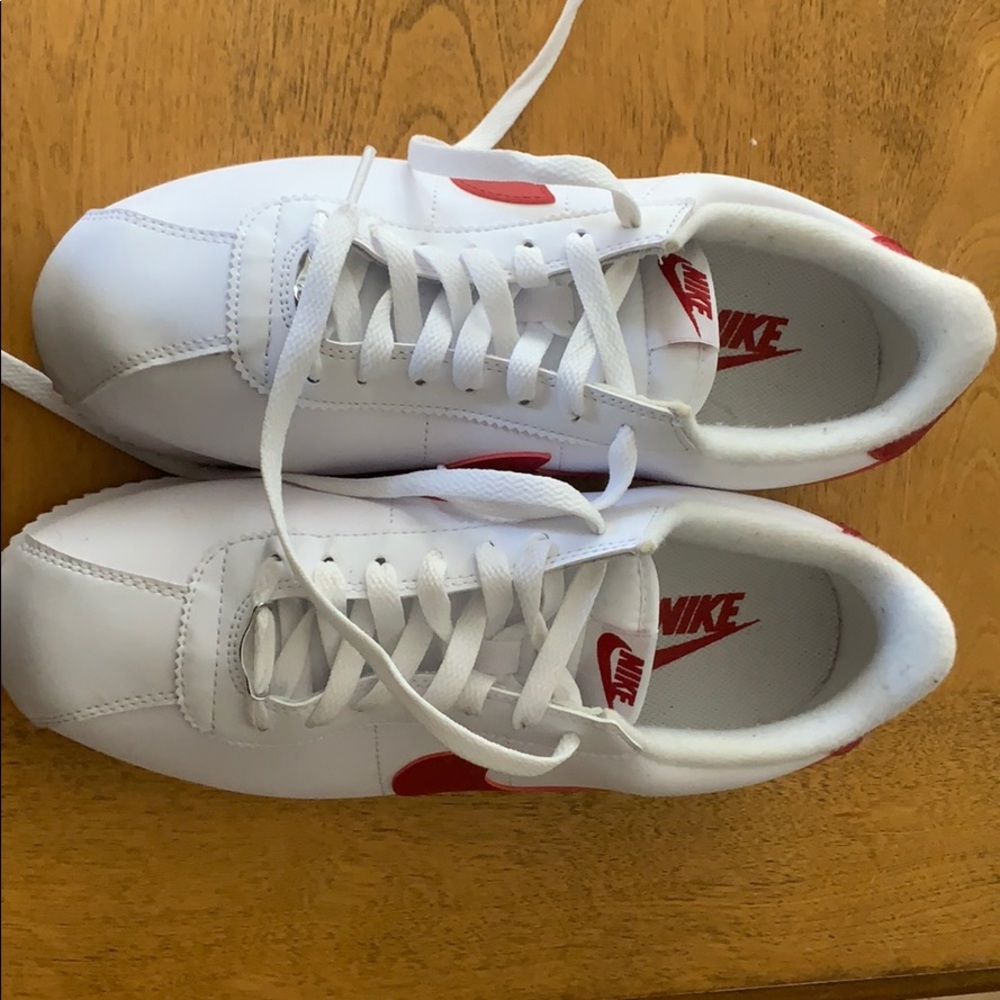 Men’s Nike Cortez Basic, size 8.5